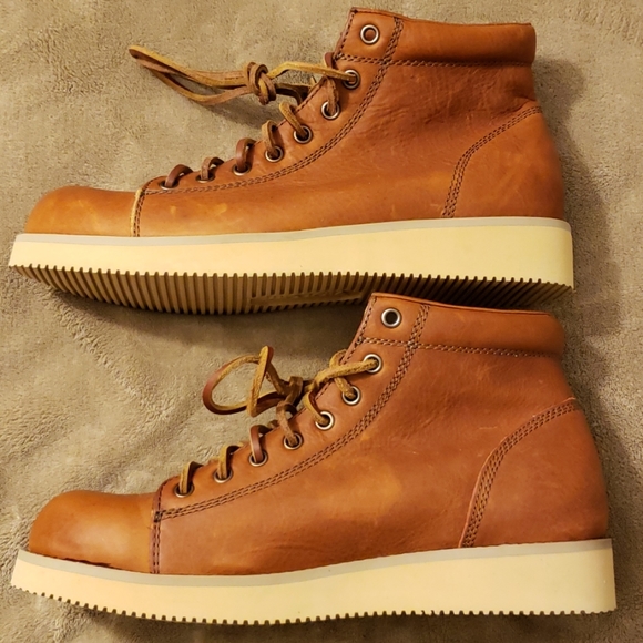 Eastland Boots size 8.5D - Picture 4 of 4